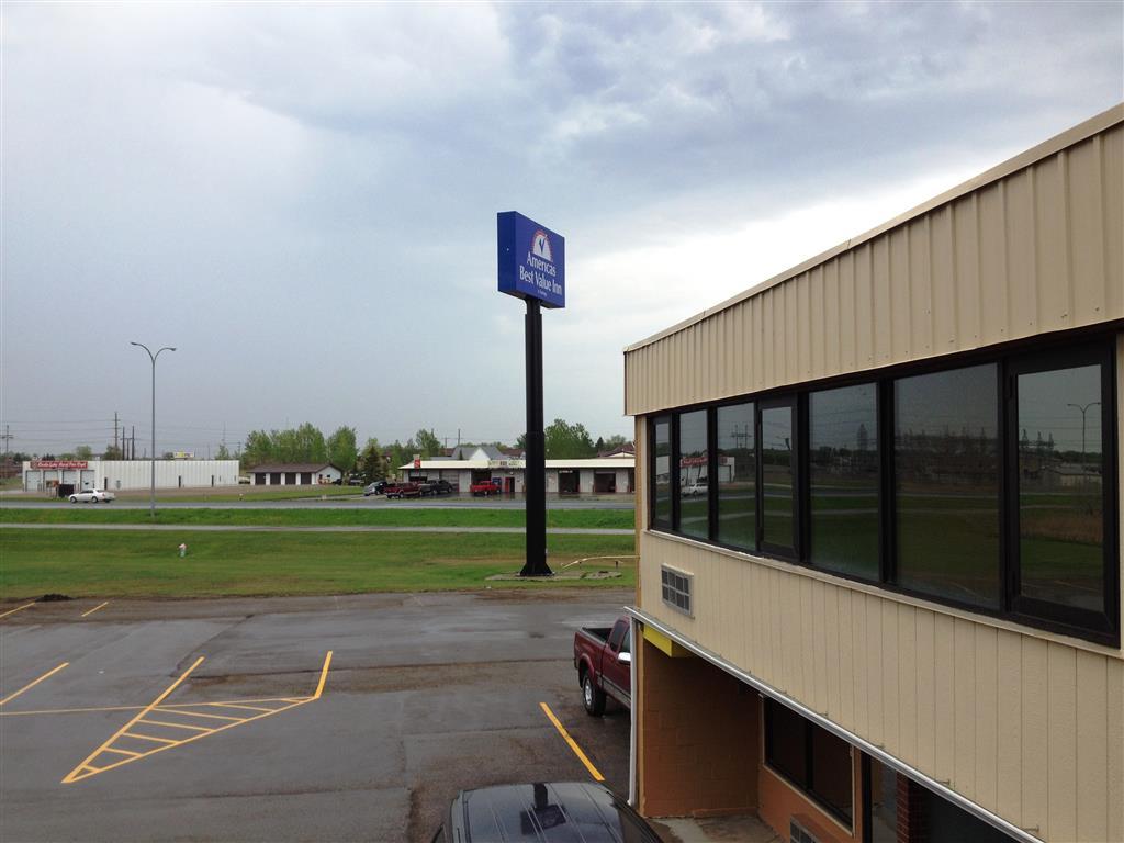 Devils Lake Inn By Oyo Near Devils Lake Regional Airport Exterior photo
